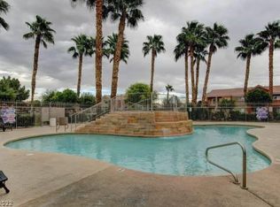 4730 E Craig Rd #14, Las Vegas, NV 89115