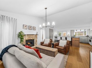 12432 Edge St, Maple Ridge, BC V2X 0B3