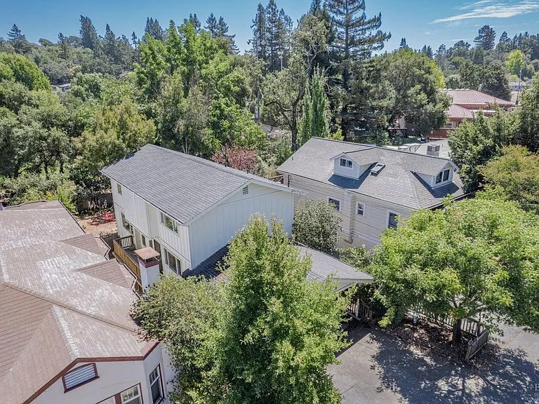 7321 Bodega Ave — Photo 2