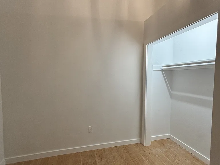 268-274 Friend St #1F — Photo 9