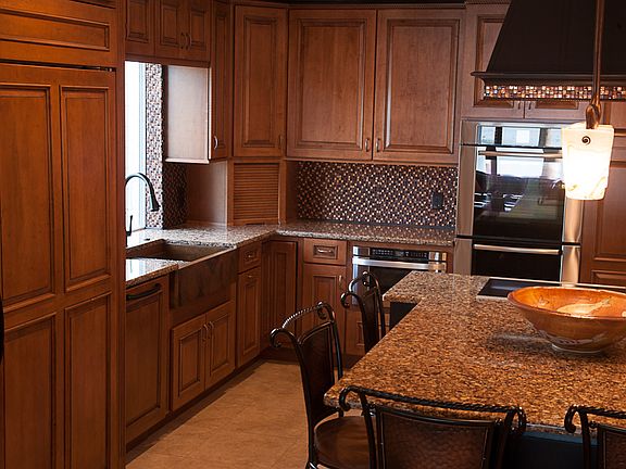 Main house kitchen view 1