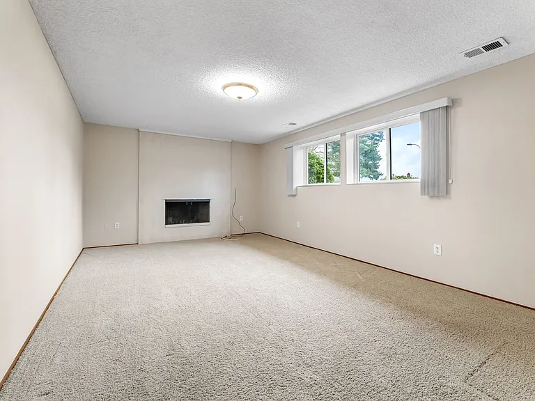 1502 Adams St — Photo 18