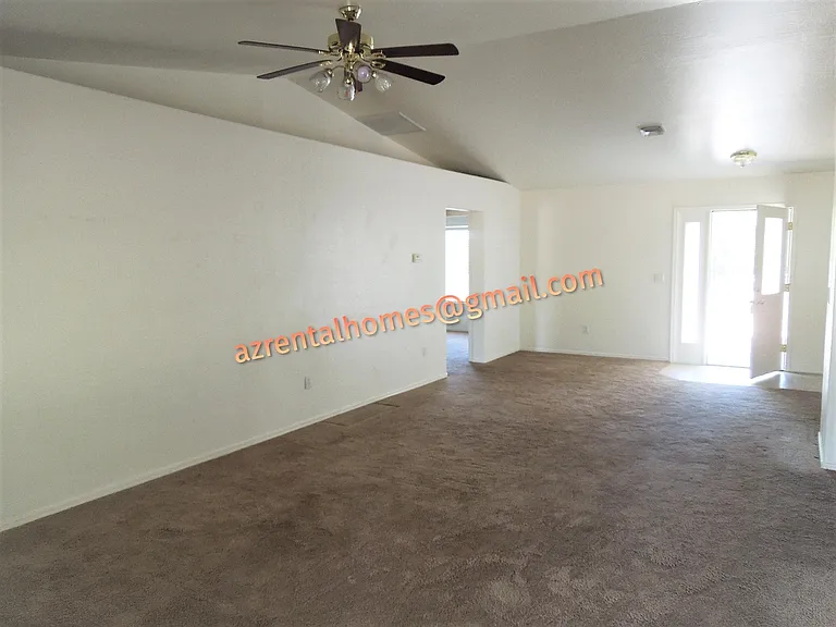 3421 Country Club Dr — Photo 3