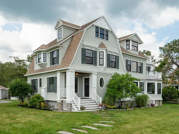 272 Island Beach Road, Wells, ME 04090