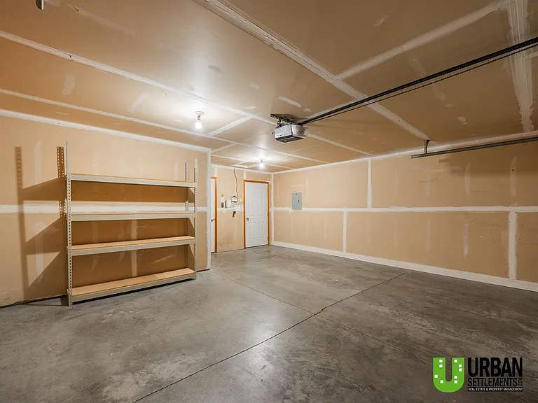 18425 E Sprague Ave — Photo 11