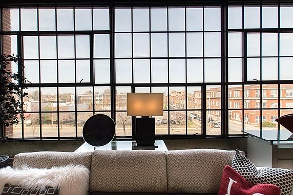 3rd image of 4100 Forest Park Ave #509
