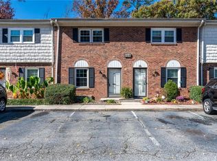 222 Northpoint Ave #E, High Pt, NC 27262