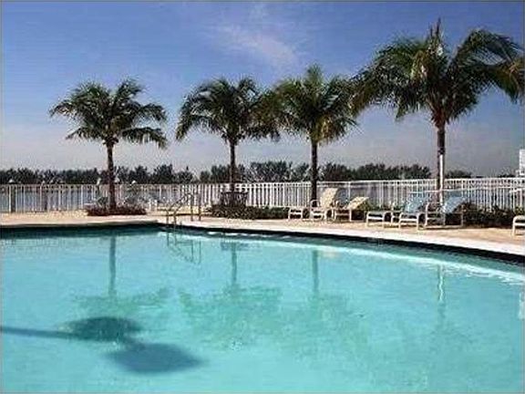 2nd image of 2101 Brickell Ave APT 808