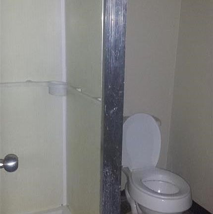 4th image of 126 E Colvin St #30