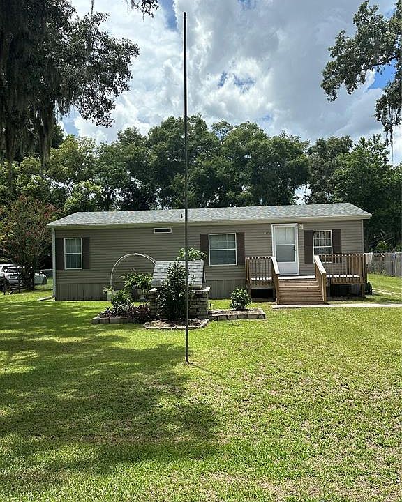 1st image of 16720 SE 100th Ct