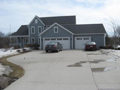 W306S2866 Wild Berry Ln, Waukesha, WI, 53188