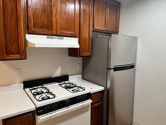3rd image of 4144 Illinois St APT 6