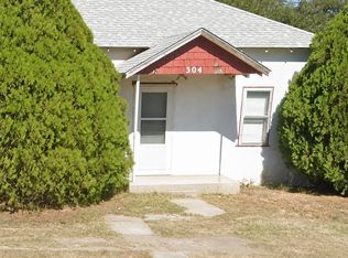 304 2nd St, Goodwell, OK 73939