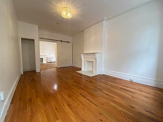 5th image of 353 Washington Ave #2