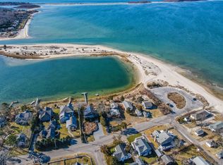 79 Pine Neck Ave, Sag Harbor, NY 11963