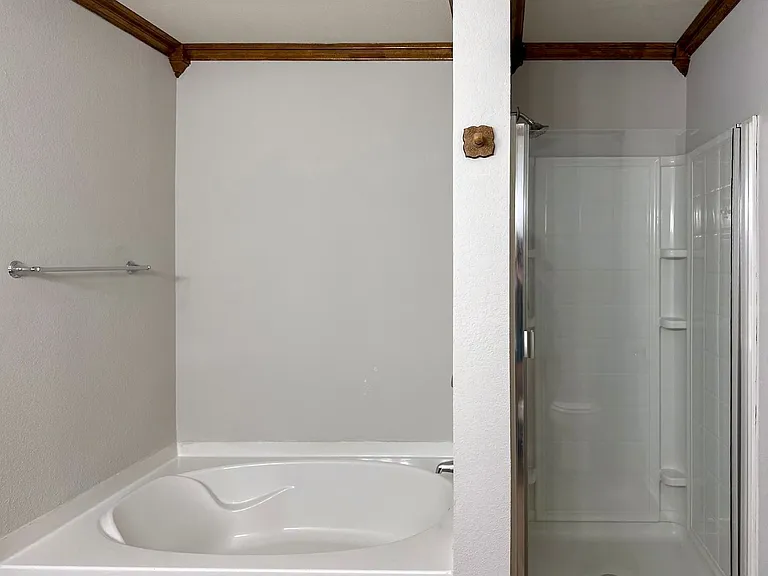 5049 Mosaic Dr — Photo 24