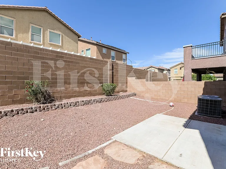 9230 Sterling Hill Ave — Photo 15