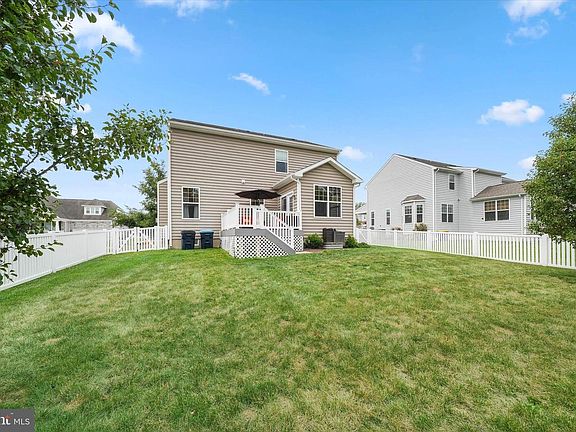 4th image of 44 Talley Dr