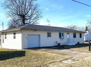 423 W Harrah St, Worthington, IN