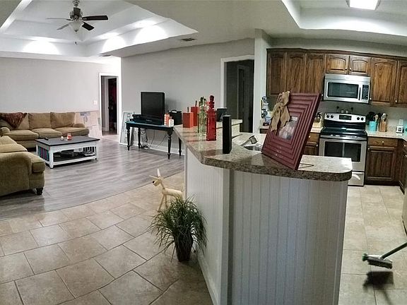 4th image of 309 Starboard Dr