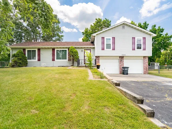 20450 Sedalia Rd, Waynesville, MO 65583