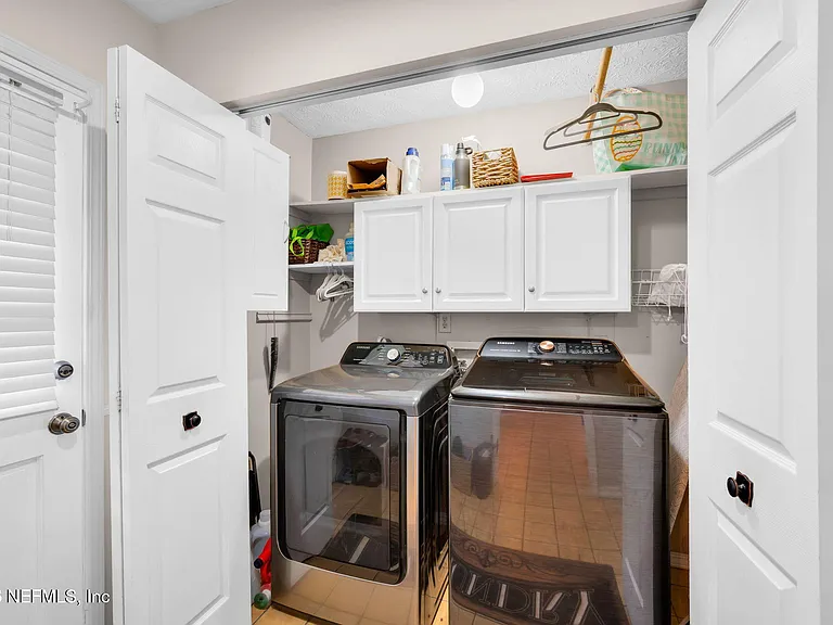 5495 Forrest Dr — Photo 8