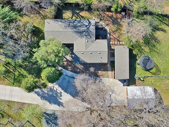 3rd image of 6581 Lindberg Ave