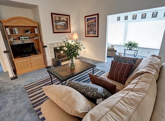 5th image of 4601 Four Seasons Ter Unit G