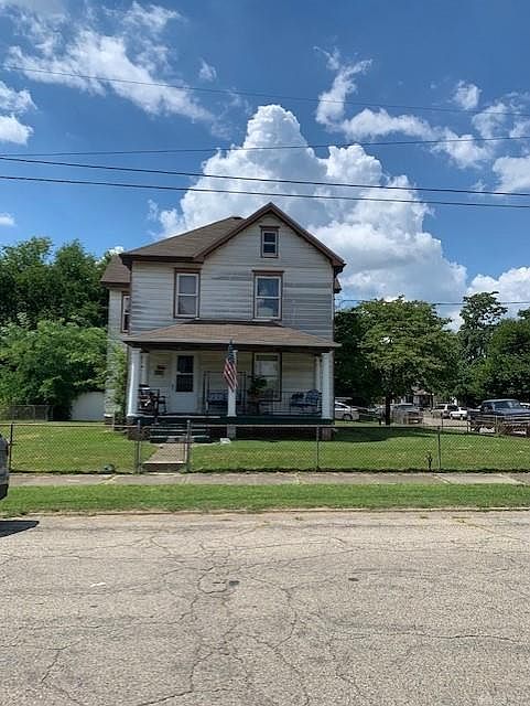 1st image of 700 Crawford St