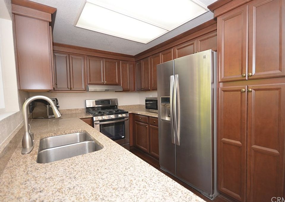 1st image of 39625 Sunrose Dr