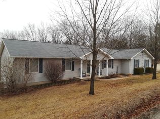 5770 Gildehaus Rd, Villa Ridge, MO 63089