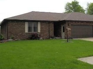1832 Wood Cree Ct, Defiance, OH 43512