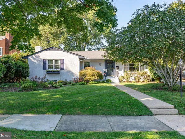 1200 Rappahannock Ave, Fredericksburg, VA 22401