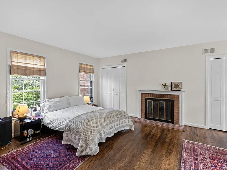 3909 Watson Pl NW — Photo 25