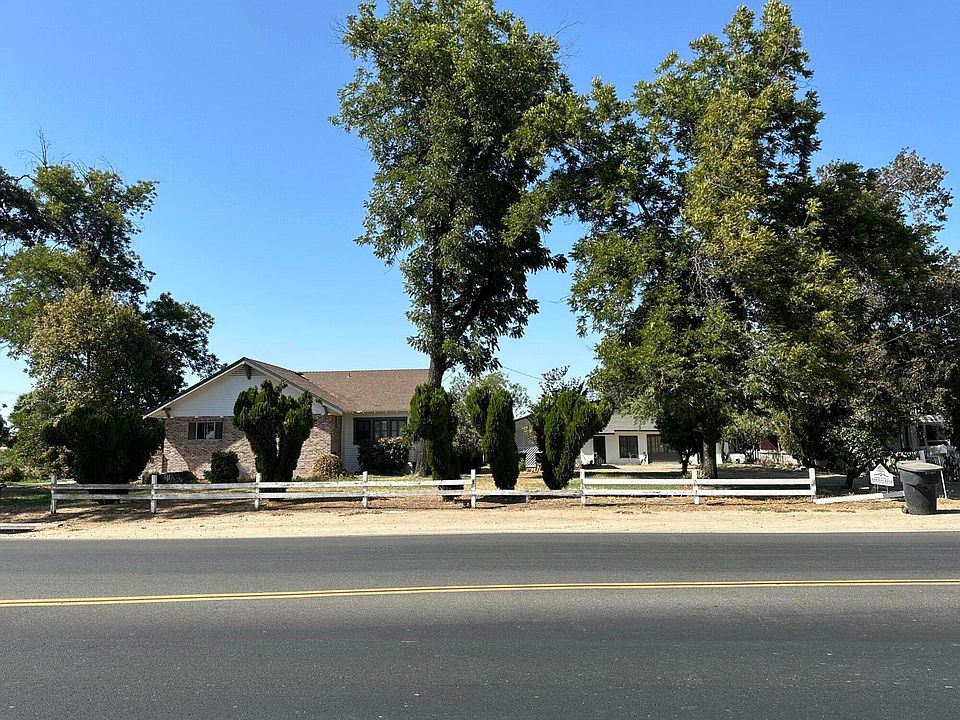 1st image of 1736 E Houston Avenue