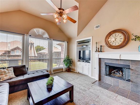 4th image of 1664 Idlewild Dr