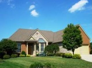8096 Carnaby Ln, Cincinnati, OH 45249