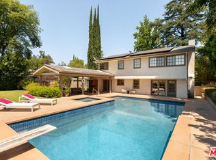 5433 Rozie Ave, Woodland Hills, CA 91367