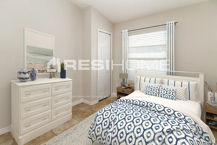 1837 Lacy Ln — Photo 8