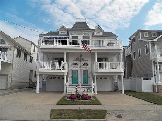 1st image of 27 50th St Unit West