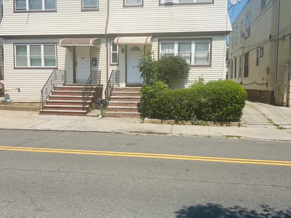 8921 87th St Floor 2, Woodhaven, NY 11421