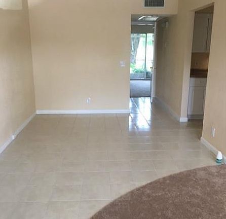 4th image of 251 SW 132nd Way #108H