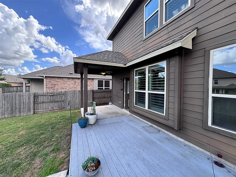 2605 Rough Berry Rd — Photo 38