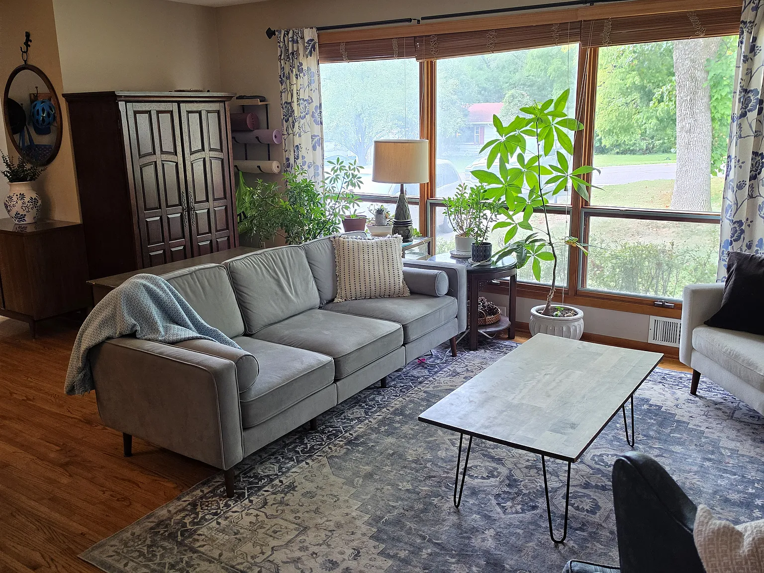 3 bed, 1700 sqft, $2,500 — Photo 3