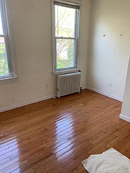 Rented by Johanna Vasiliadis, LREB