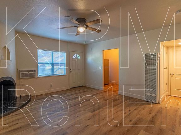 3rd image of 3416 Pacific Ave