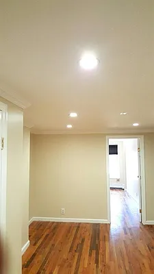 Rented by R New York | media 2
