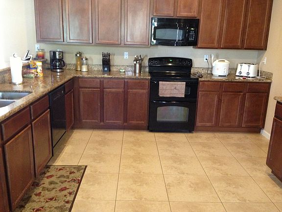 granite top kitchen HUGE!!!!
