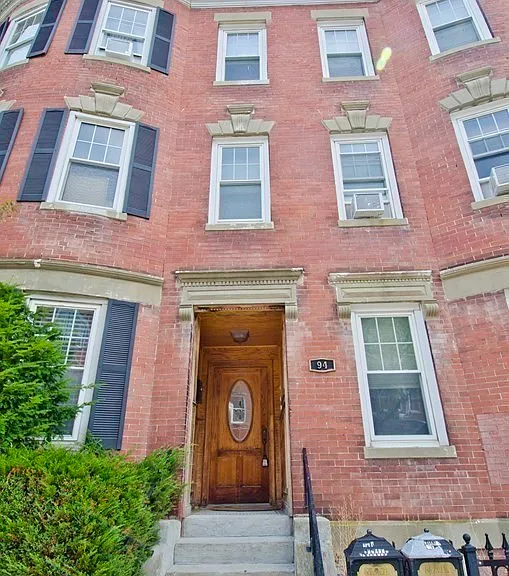 94 Florida St #1 — Photo 5