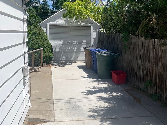 2nd image of 1971 S Douglas St